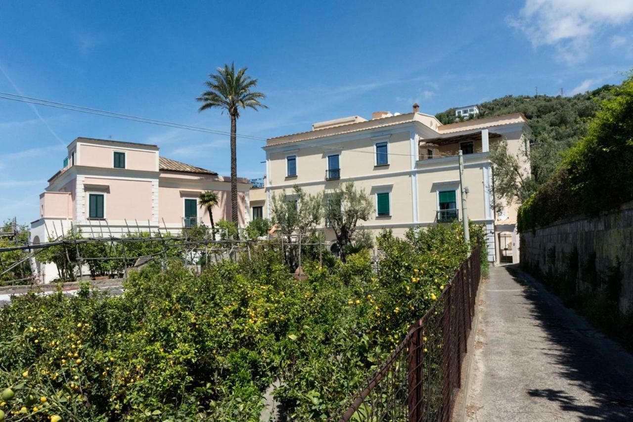 Antonelloapartments - La Farfalla Bianca Marciano Exterior foto